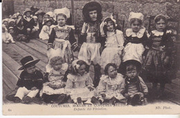 CPA ENFANTS DU FINISTERE - Personnages