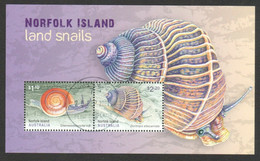 AUSTRALIA NORFOLK ISLAND 2021 LAND SNAILS SOUVENIR SHEET OF 2 STAMPS FINE USED  (**) - Used Stamps