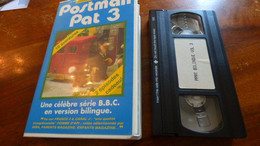 POSTMAN PAT 3 - VHS  SECAM De La Série D'animation De La B.B.C.,10 Aventures- 50 MN-Coll. Children's VO -1994. - Familiari
