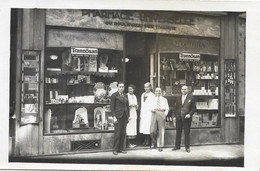 Cpa Carte Photo Commerce Devanture Pharmacie Universelle Du Bd Des Italiens Paris  " 004" - Magasins