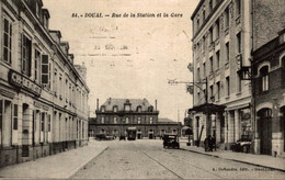 Douai Rue De La Station Et La Gare - Douai
