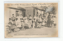 Militaria Blida Algérie Régiment Du 1er Tirailleurs Algériens Au Baraquement L'atelier De Couture Caserne Blandon - Regimientos