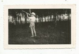 Photographie, Petit Garçon,tir à La Carabine , 120 X 75 Mm, 1935 - Non Classificati