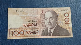 MAROC : Billet De 100 Dhs FACE (Hassan II) 1987 "TTB" N° De Série : 12/074143 - 25 € Au Lieu De 30 € - Marocco