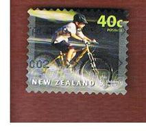 NUOVA ZELANDA (NEW ZEALAND) - SG 2438  -  2001 CHILDREN' S HEALTH: FAMILY CYCLING     -  USED° - Oblitérés