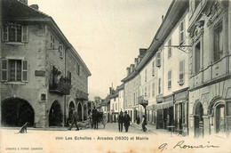 Les échelles * Rue Du Village * Vue Sur Les Arcades Et La Mairie * Attelage - Les Echelles