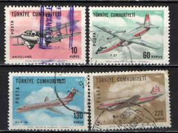 TURCHIA - 1967 - AEREI IN VOLO - USATI - Luftpost