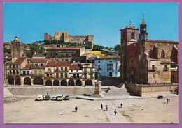 TRUJILLO - Plaza Mayor - Citroen 2CV Fourgonnette Seat 600 Autos - Cáceres