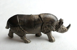 FIGURINE PUBLICITAIRE OMO LE ZOO RHINOCEROS GRANDE TAILLE Animaux Animal - Autres & Non Classés