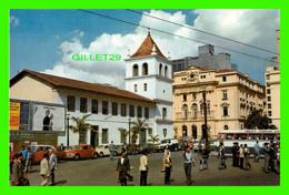 SAO PAULO, BRASIL - PATEO DO COLÉGIO - PLACE DU COLLÈGE - ITALBRAS - ANIMATED WITH PEOPLES - - São Paulo