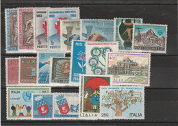 ITALIE  TIMBRES NEUFS  PERIODE 1960/1970 LOT DE 20 TIMBRES TOUS DIFFERENTS - 1961-70: Nieuw/plakker