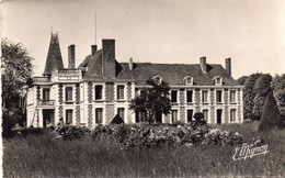 Le Neubourg - Château Du Tronc - Le Neubourg
