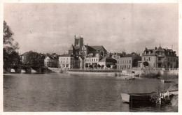 8406  MEAUX La Marne Et La Cathédrale    (scan Recto-verso) 77 Seine Et Marne - Meaux