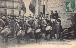 42 - LOIRE - LE CHAMBON-FEUGEROLLES - 10073 - Les"tambours" Et La "clique" Des Grévistes - Altri Comuni