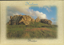 Meneham En Kerlouan. A L'abri D'énormes Rochers, Meneham, Ancien Village De Goémoniers - (P) - Kerlouan