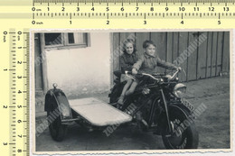 REAL PHOTO Motorcycle, Moto, Kids Boy Girl Enfants SIDE-CAR Serbia Vintage Old Photo ORIGINAL - Automobile