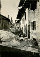 Montgenèvre * Une Rue Du Village En Hiver - Otros & Sin Clasificación