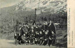 Montgenèvre * Groupe De Soldats Français Et Italiens à La Borne Frontière * Douane Douaniers - Autres & Non Classés