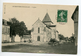 85 LES MOUTIERS Sur LE LAY Place Eglise Du Bourg Charettes 1908 Timbrée No 2719 G.M.L.A      D09 2020 - Other Municipalities