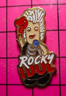 413c Pin's Pins / Beau Et Rare / THEME SPORTS / BOXE BOXEUR GANT ROCKY IDOL - Boxen