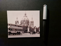 Berlin, Bus Und Autoverkehr Vor Dem Berliner Dom, Foto-Abzug, S/w 10 X 13 Cm - Lieux