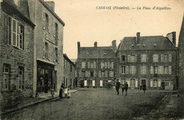 Carhaix * La Place D'aiguillon * Commerces Magasins Chaussures - Carhaix-Plouguer