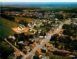 Chaulnes * Vue Générale Aérienne Et Rue Aristide Briand - Chaulnes