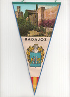 BANDERIN: BADAJOZ - Imagen De Badajoz Y Escudo De La Localidad - Patches