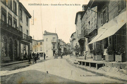 Noirétable * La Grande Rue Et La Place De La Mairie * Commerces Magasins - Noiretable