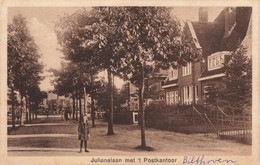 Bilthoven Julianalaan Met 't Postkantoor B1407 - Bilthoven