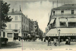 Niort * La Rue Ricard Et Le Grand Café * Attelage * Banque Société Générale Banco Bank - Niort