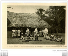 CPA Réf : O260)  54. (AFRIQUE DAHOMEY) SOEURS MISSIONNAIRES DE NOTRE-DAME DES APÔTRES EN PROMENADE (animée) - Dahomey