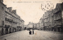 LANNION  -  La Place Du Centre - Lannion