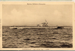 CHERBOURG : Un SOUS-MARIN Militaire Type "ORPHEE" En Mer - Sous-marins