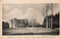 SAINT JULIEN L'ARS - Le Château Et Le Clocher De L'Eglise - Saint Julien L'Ars