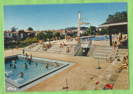 UR0683  CP  SAINT-PALAIS  (Pyrénées-Atlantiques)  La Piscine -  Arch. Soupre à Bayonne - Le Petit Bain Et Le Plongeoir - Saint Palais