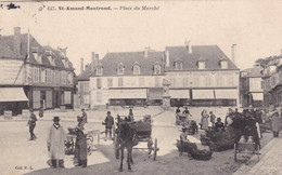 18. SAINT AMAND MONTROND. CPA . PLACE DU MARCHE. ANIMATION. ATTELAGE. ANNEE 1905 + TEXTE - Saint-Amand-Montrond