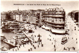 13 ( Bouches Du Rhone  ) - MARSEILLE - Le Quai Du Port Et Rue De La République - Vieux Port, Saint Victor, Le Panier