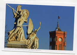 AK 028800 GERMANY - Berlin - Skulpturen Auf Der Schlossbrücke Und Rotes Rathaus - Mitte