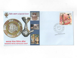 India 2021 Banaras Metal Repousse Craft , GI Tag Special Cover  (**) Inde Indien - Cartas & Documentos