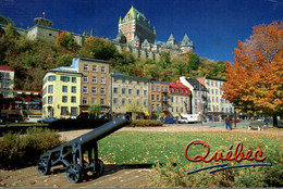 CANADA QUEBEC  VUE DE LA BASSE VILLE EN AUTOMNE - Québec - Château Frontenac