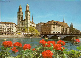 1107975  Zürich, Grossmünster, Helmhaus Und Wasserkirche - Elm