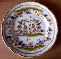 Assiette : Reproduction Vieux Moustiers 18 Ième Siècle N°1 - Moustiers (FRA)