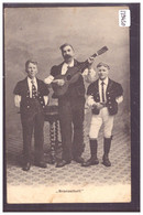 Delcampe - BRIENZER BURLI - JODLER TRUPPE - B ( LEGER PLI EN HAUT ) - Brienz