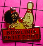 422 Pin's Pins / Beau Et Rare / THEME : SPORTS / BOWLING PETIT PORT - Bowling