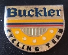 Pin's - BIERE - BUCKLER - CYCLING TEAM - - Bière