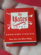 CAJA DE CERILLAS BOÎTE D'ALLUMETTES MATCHBOX THE YATES HOTEL DOWNTOWN SYRACUSE SIRACUSA NEW YORK USA STEAK AND RIB ROOM. - Boites D'allumettes