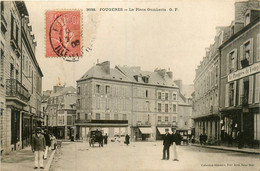 Fougères * La Place Gambetta * Marchands De Vins DALET * Commerces Magasins - Fougeres