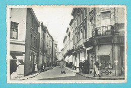 * Fleurus (Charleroi - La Wallonie) * (Nels, Edition A. Stoclet) La Rue Des Bourgeois, Animée, Magasin, Boutique, Rare - Fleurus