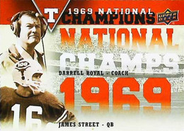 ► James STREET  -  University Of Texas Football - 2011 Upper Deck - 2000-Now